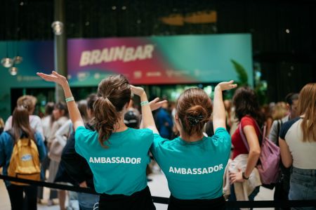 2024-ben is a Civilút segítette a jubiláló Brain Bart