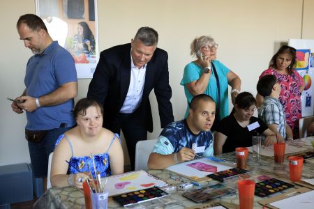 Különleges tárlatvezetés a Magyar Nemzeti Galériában a Civil út Alapítvány, a Down Alapítvány és a Sándor-palota közreműködésével