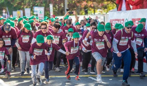 Mindenki: Zöld sapkás flashmob 